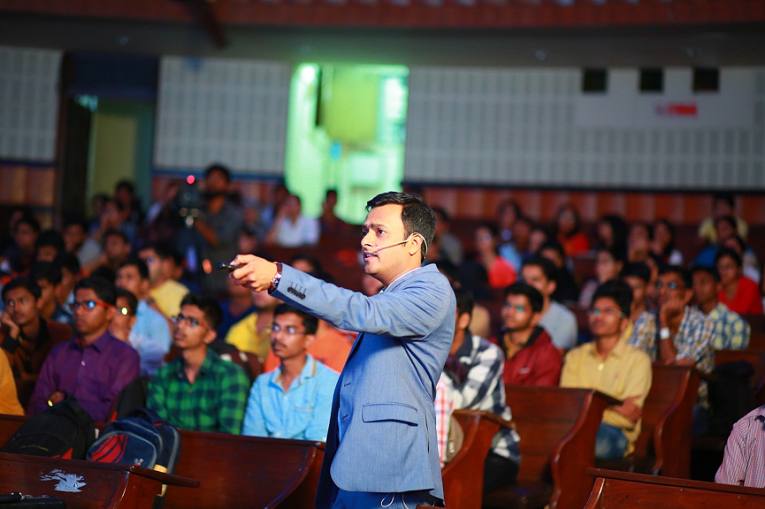 Dr ashwin Porwal Dr ashwin Porwal